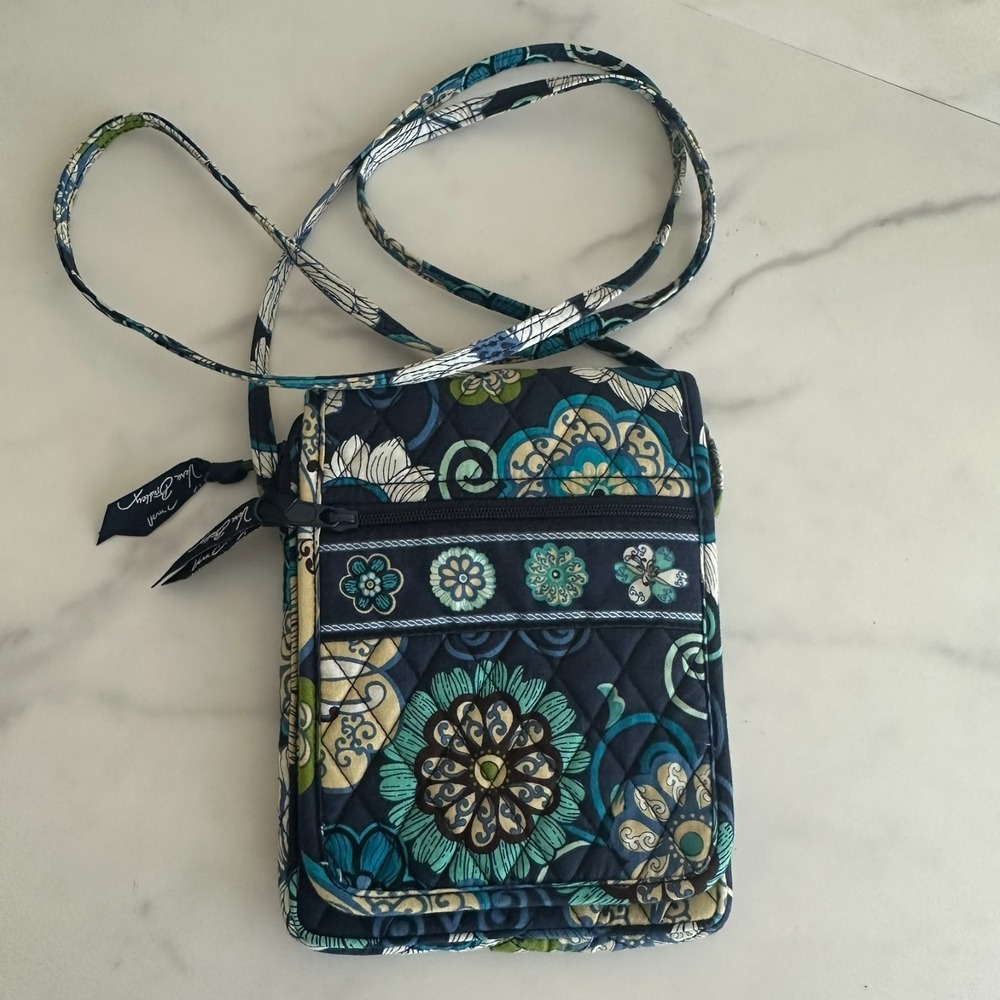 Vera Bradley Mini Hipster Crossbody Purse Mod‎ Floral Blue Vintage Retired